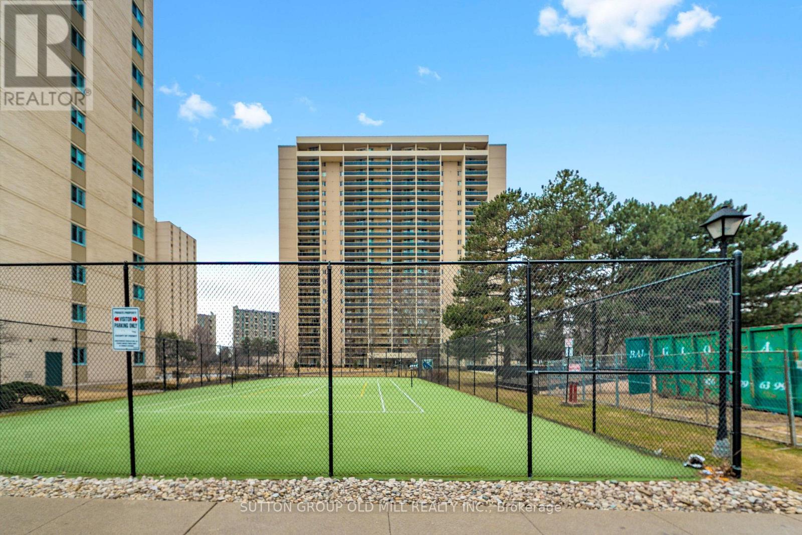 708 - 820 Burnhamthorpe Road, Toronto, Ontario  M9C 4W2 - Photo 46 - W12930658