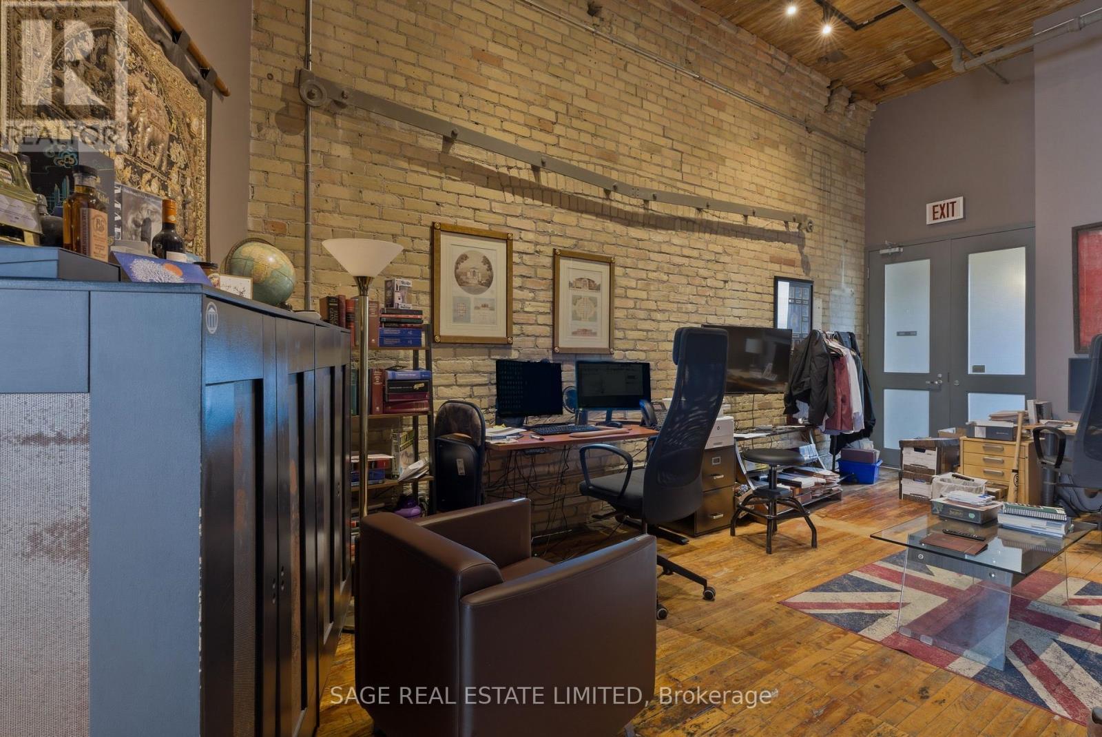 100b Street - 25 Morrow Avenue, Toronto, Ontario  M6R 2H9 - Photo 18 - W12930694