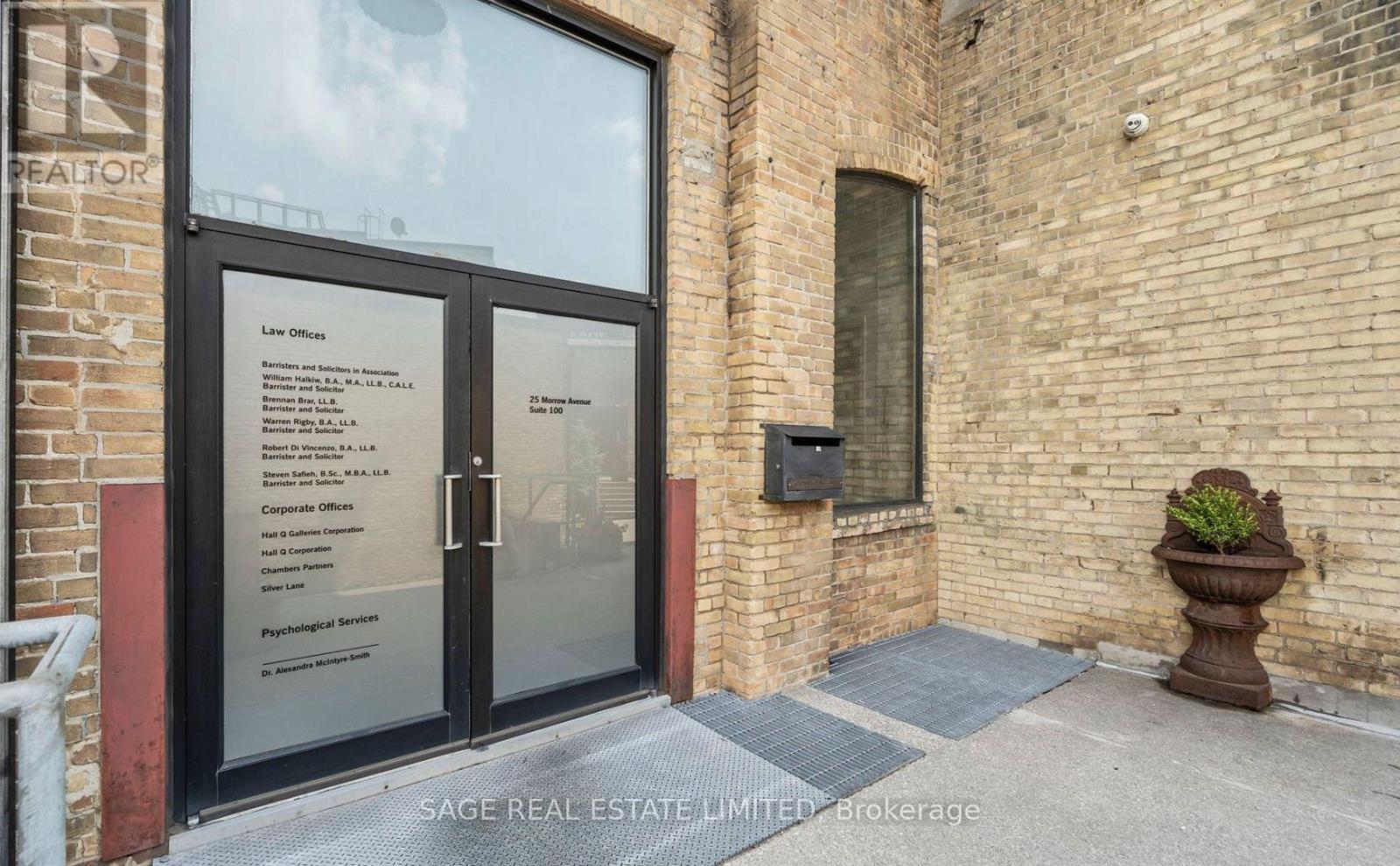 100b Street - 25 Morrow Avenue, Toronto, Ontario  M6R 2H9 - Photo 30 - W12930694