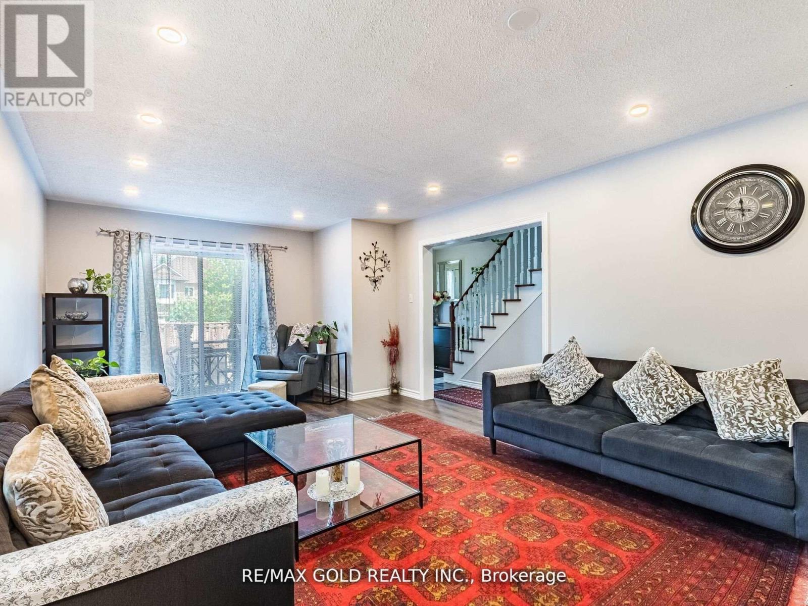 107 Clover Bloom Road, Brampton, Ontario  L6R 1S6 - Photo 12 - W12930720