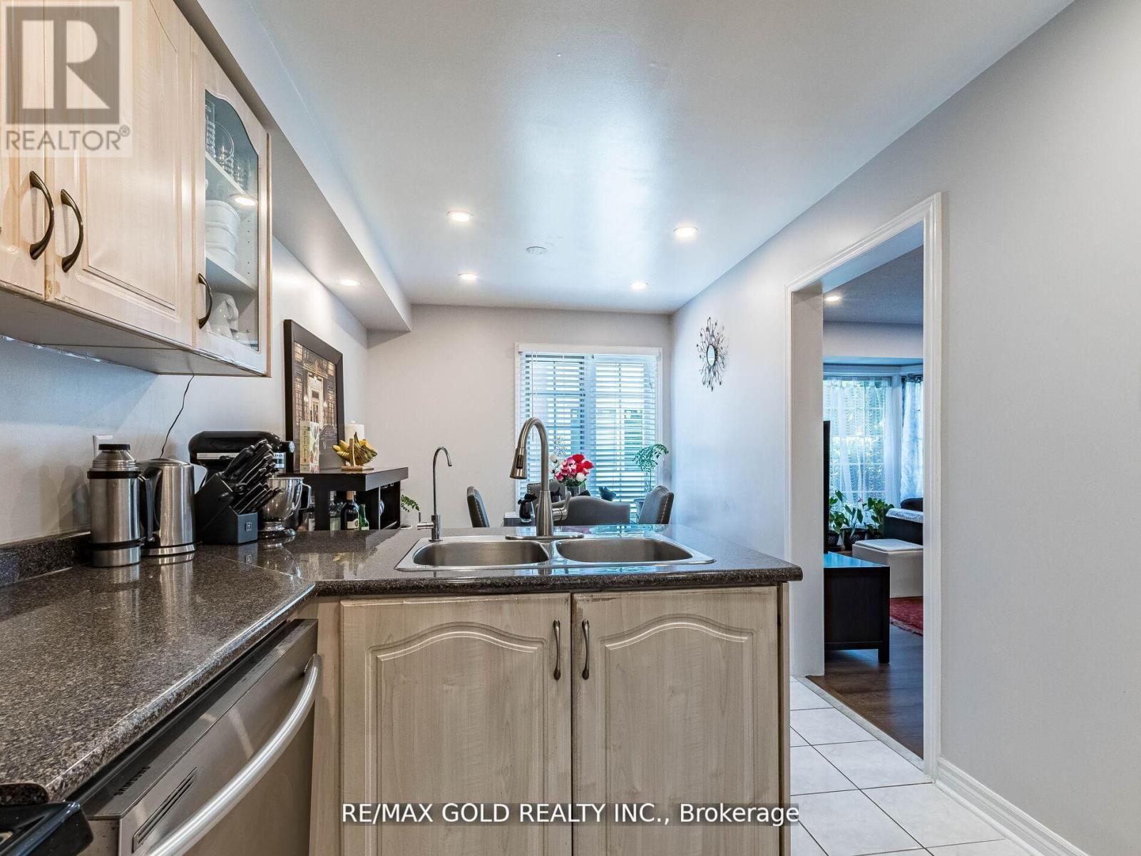 107 Clover Bloom Road, Brampton, Ontario  L6R 1S6 - Photo 20 - W12930720