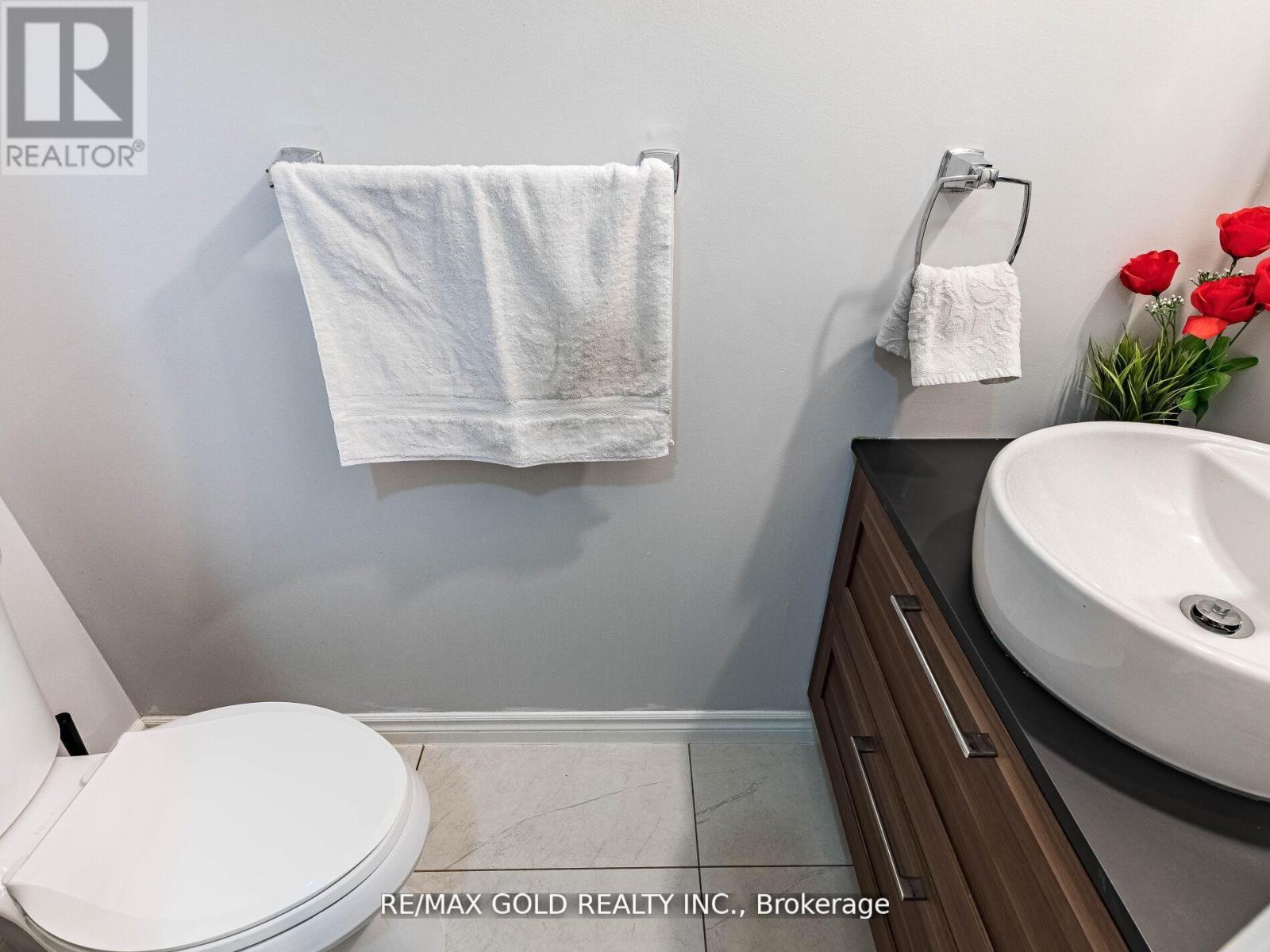 107 Clover Bloom Road, Brampton, Ontario  L6R 1S6 - Photo 23 - W12930720