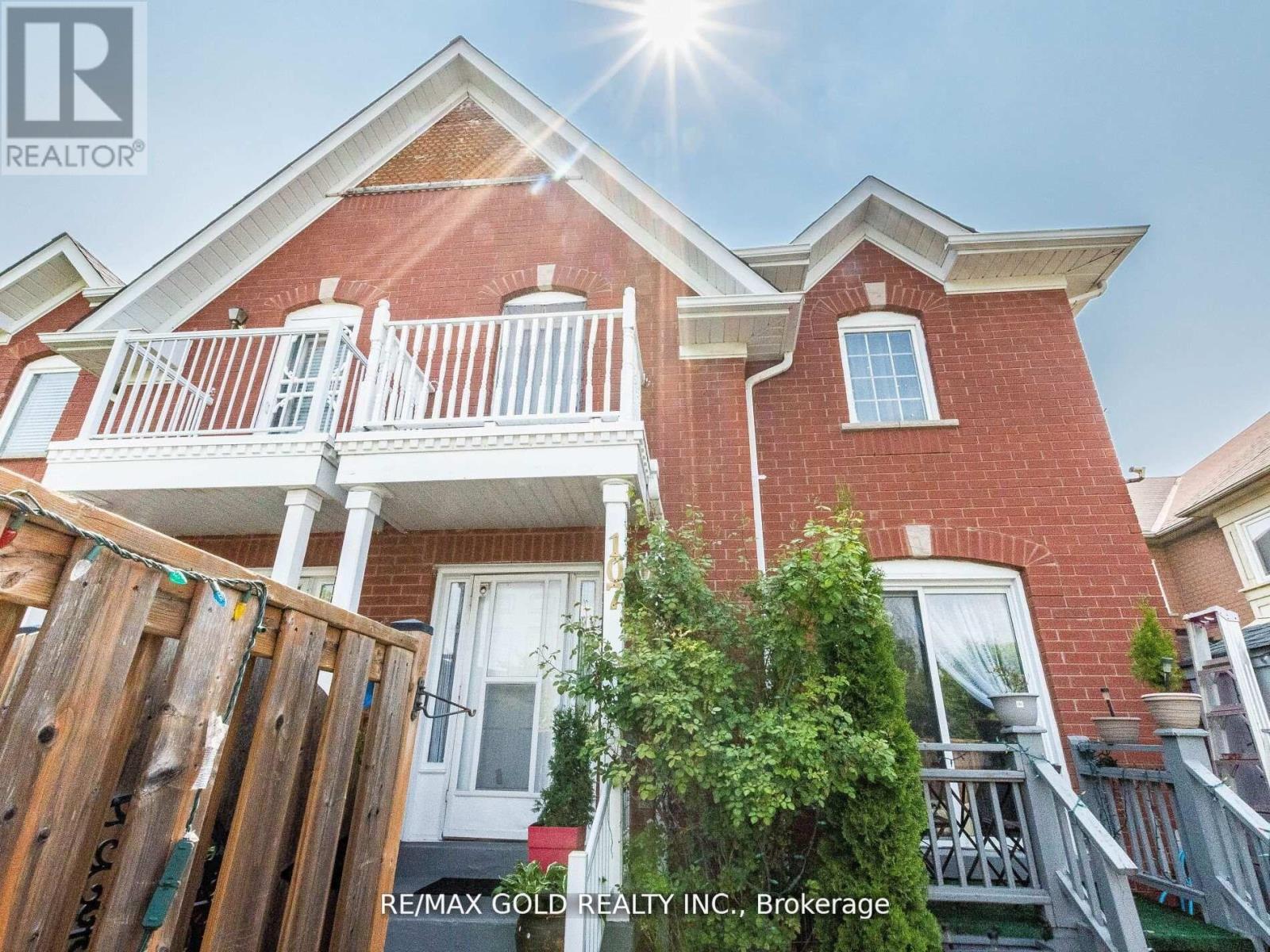 107 Clover Bloom Road, Brampton, Ontario  L6R 1S6 - Photo 5 - W12930720