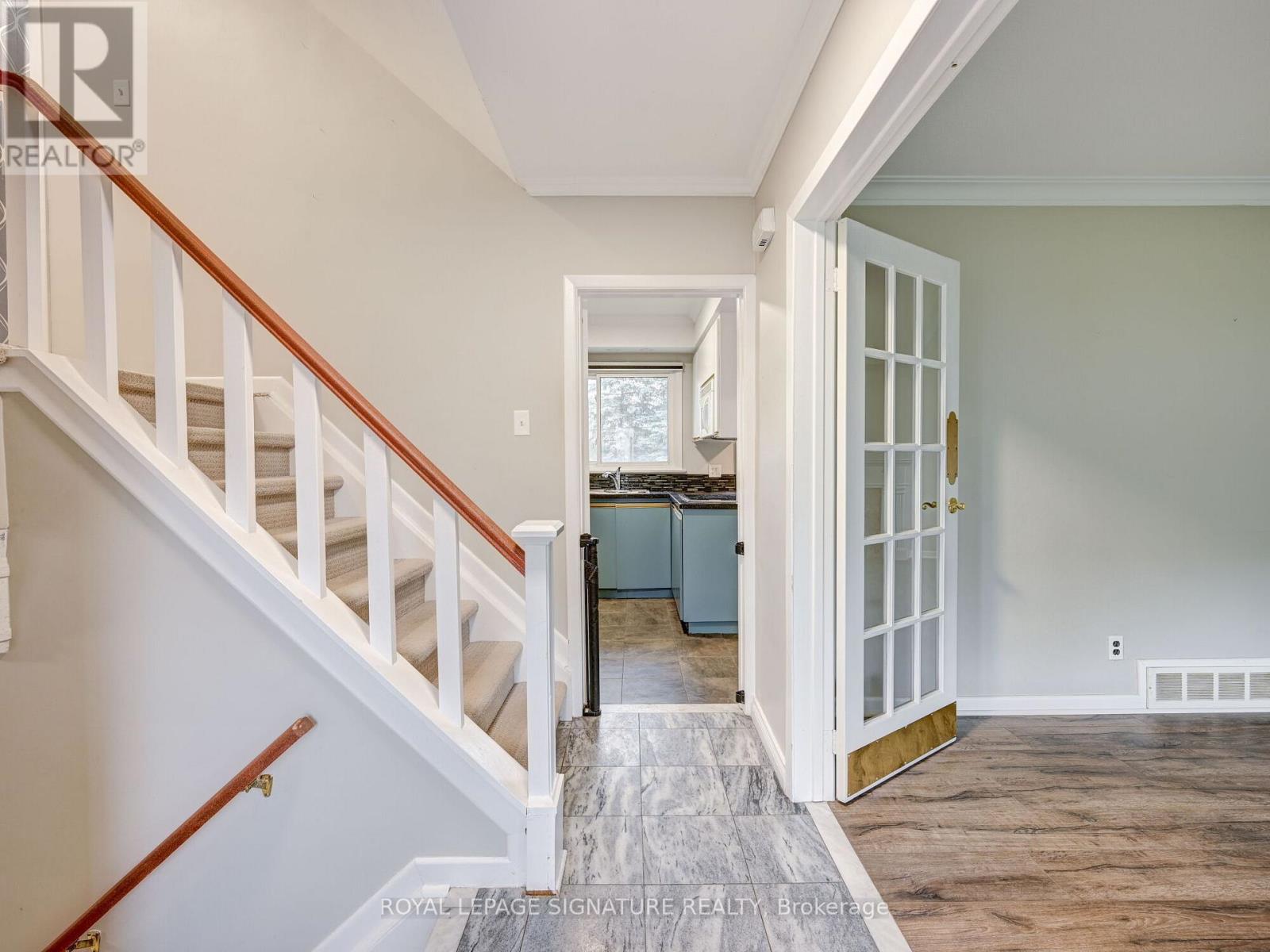 251 Third Line, Oakville, Ontario  L6L 4A2 - Photo 29 - W12930722