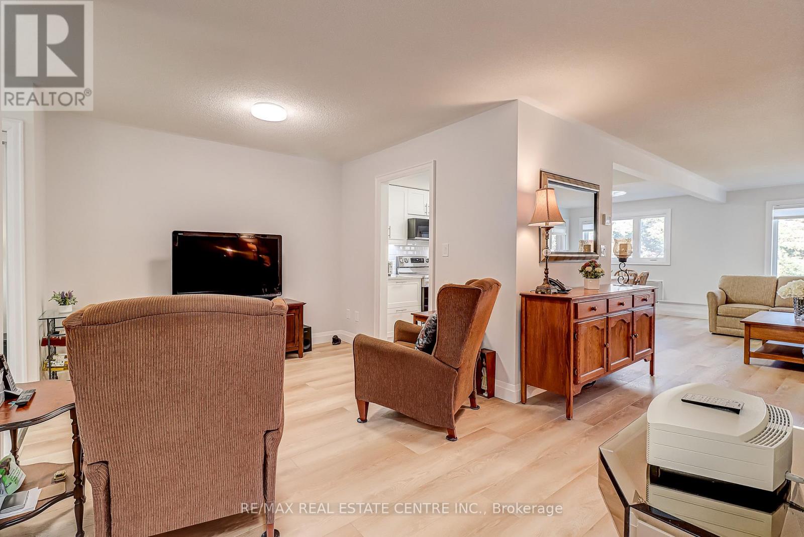 57 - 3050 Pinemeadow Drive, Burlington, Ontario  L7M 3X5 - Photo 20 - W12930734