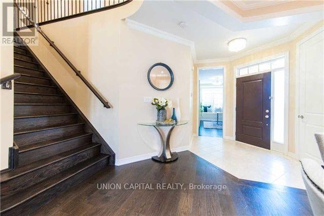 285 Sixteen Mile Drive, Oakville, Ontario  L6M 0V8 - Photo 2 - W12930768