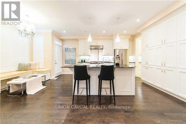 285 Sixteen Mile Drive, Oakville, Ontario  L6M 0V8 - Photo 6 - W12930768