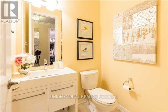 285 Sixteen Mile Drive, Oakville, Ontario  L6M 0V8 - Photo 8 - W12930768