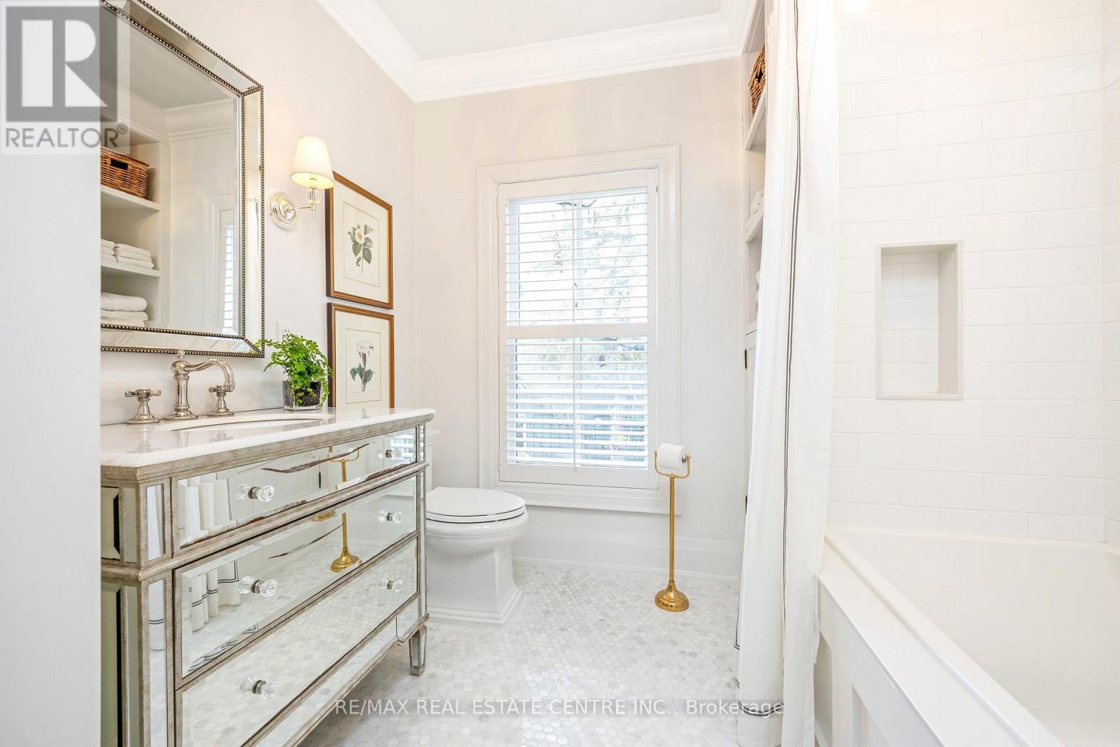 71 Mill Street, Milton, Ontario  L9T 1R8 - Photo 34 - W12930774