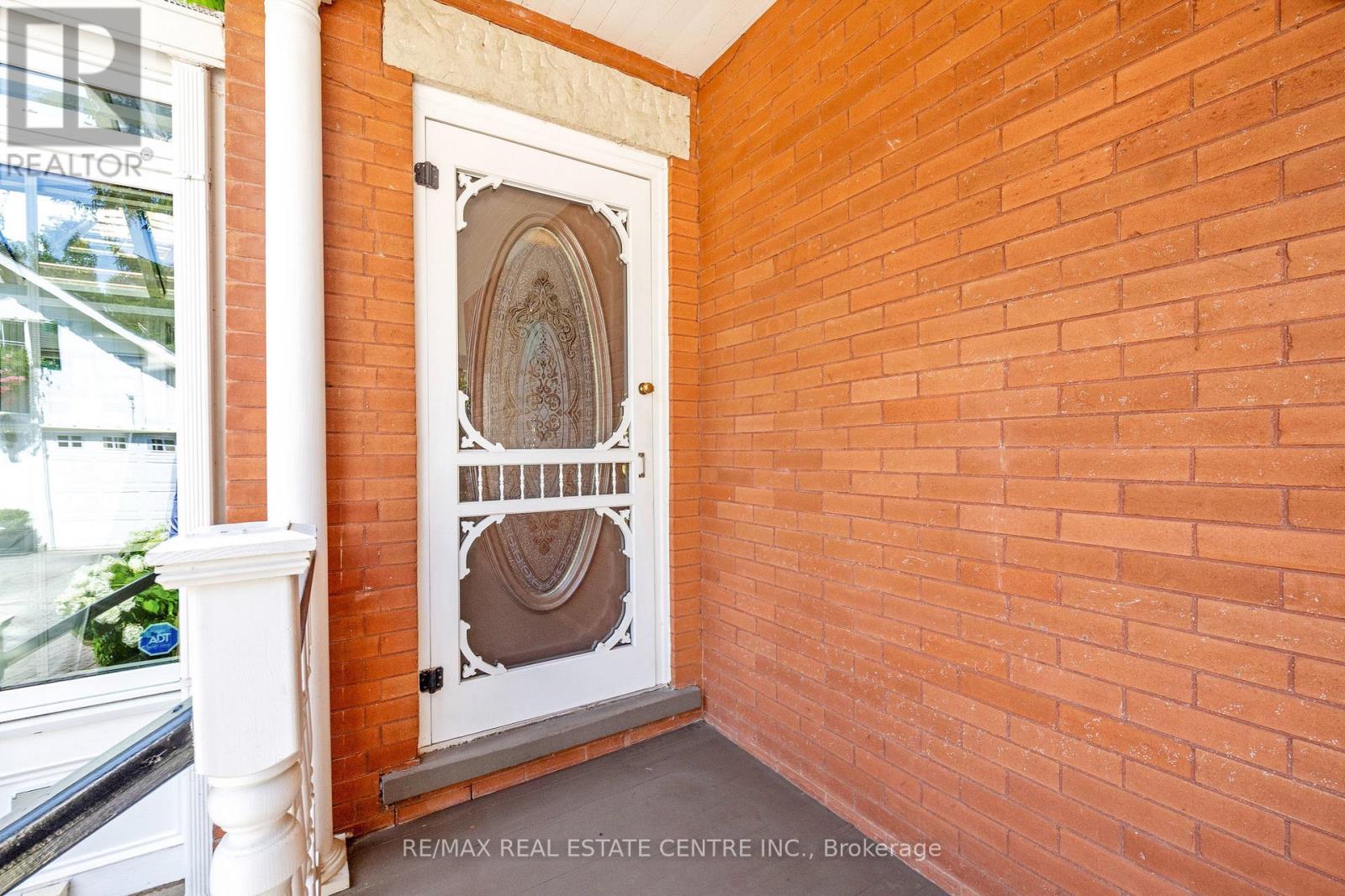 71 Mill Street, Milton, Ontario  L9T 1R8 - Photo 41 - W12930774