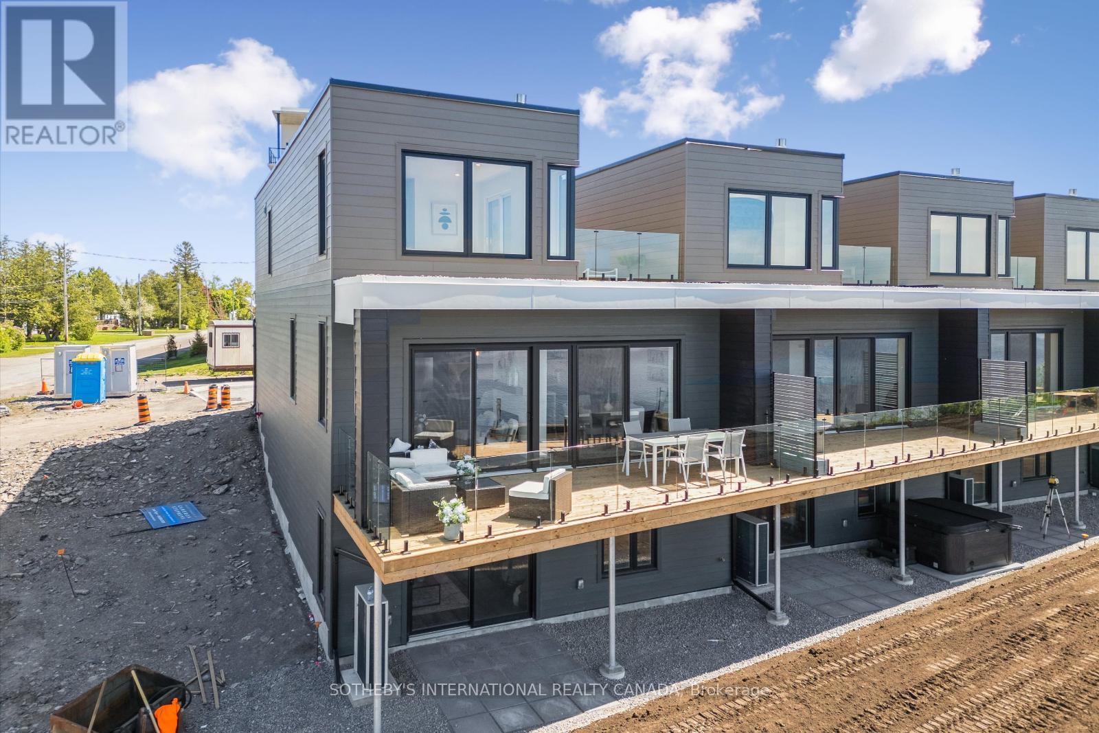 17 - 19 West St N Street, Kawartha Lakes, Ontario  K0M 1N0 - Photo 10 - X12930630