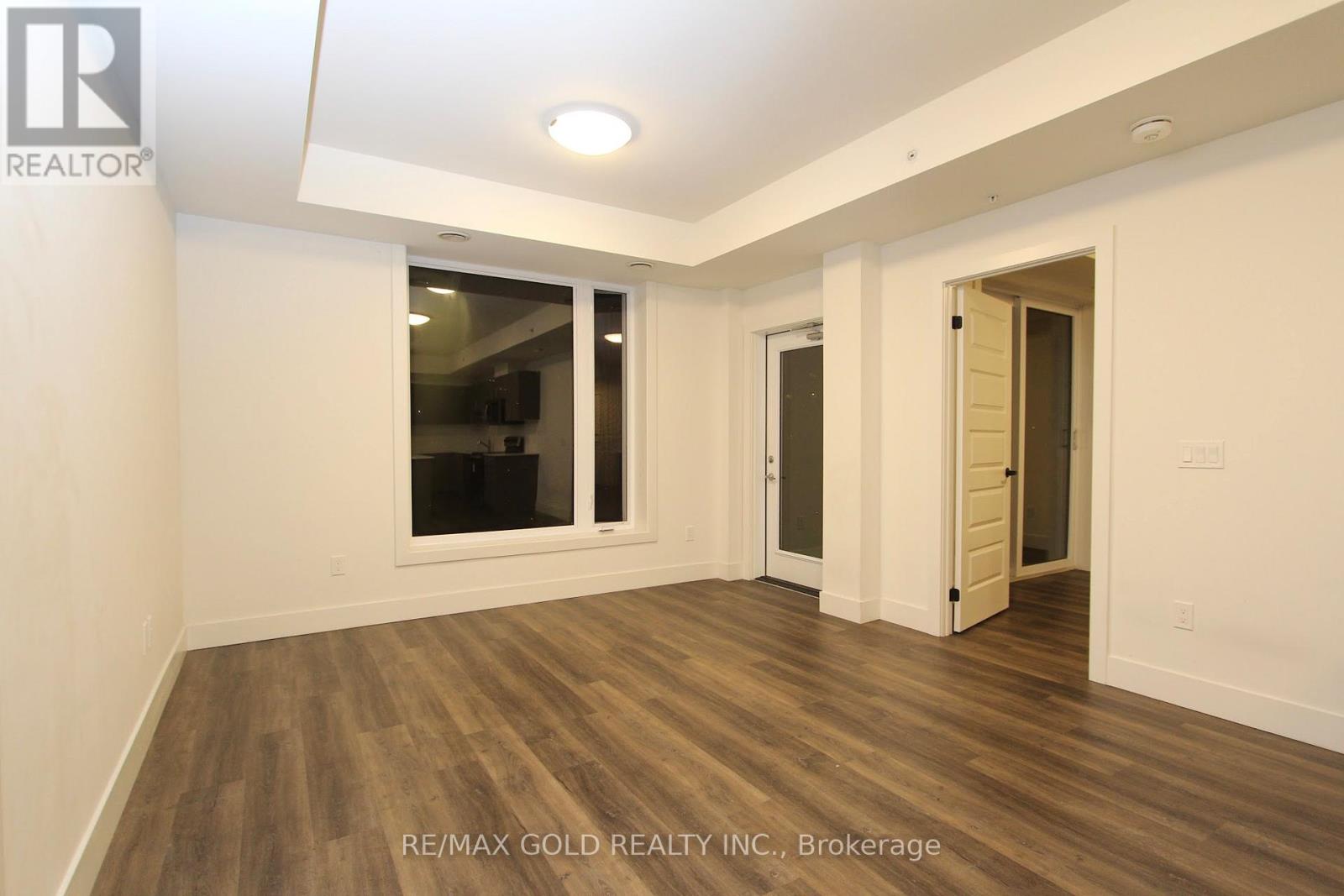 206 - 103 Roger Street, Waterloo, Ontario  N2J 0G2 - Photo 17 - X12930632