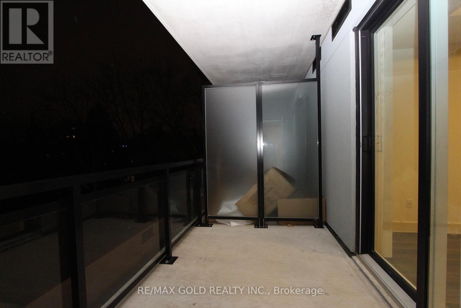 206 - 103 Roger Street, Waterloo, Ontario  N2J 0G2 - Photo 30 - X12930632