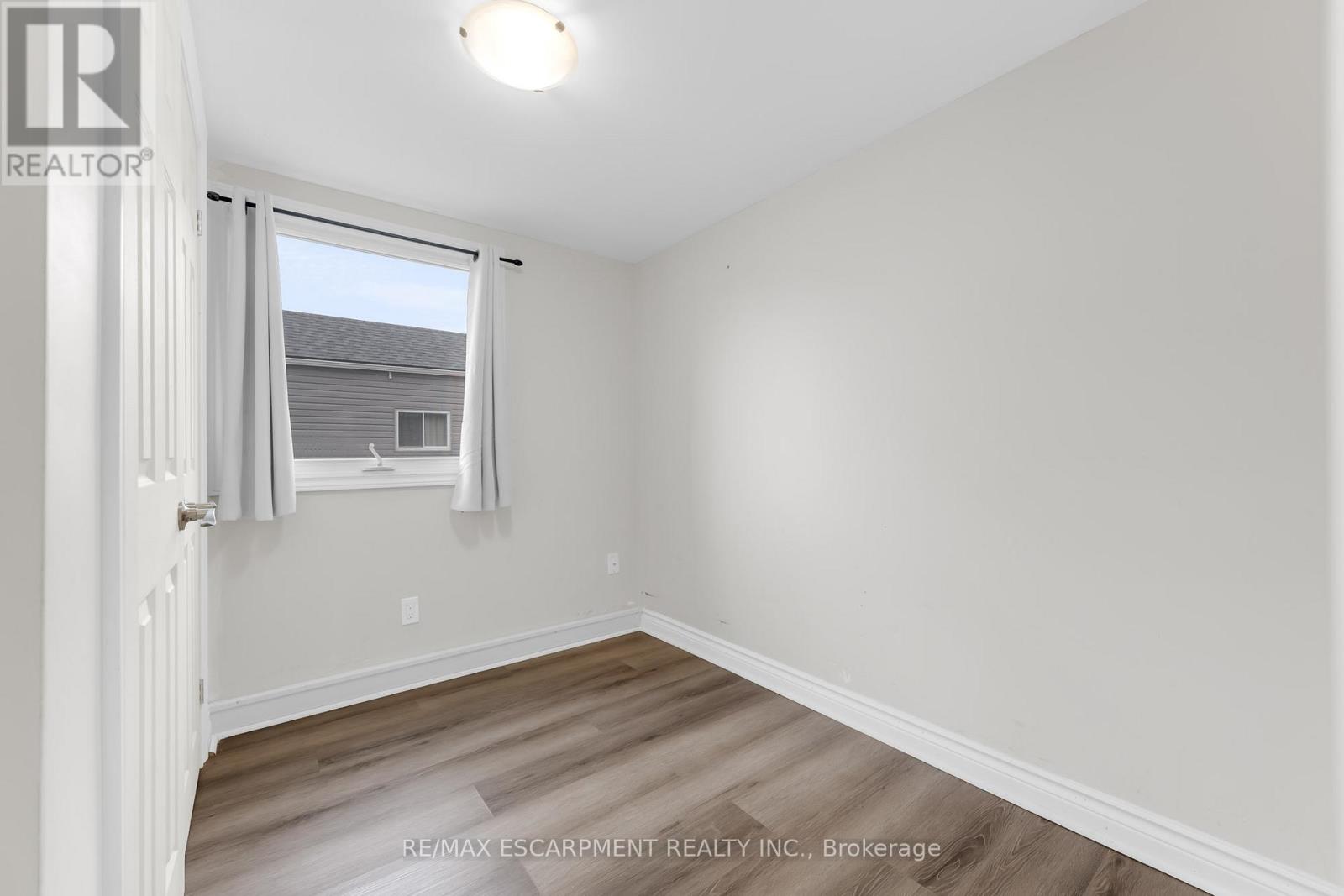 4417 Timothy Lane, Lincoln, Ontario  L0R 1B1 - Photo 14 - X12930644