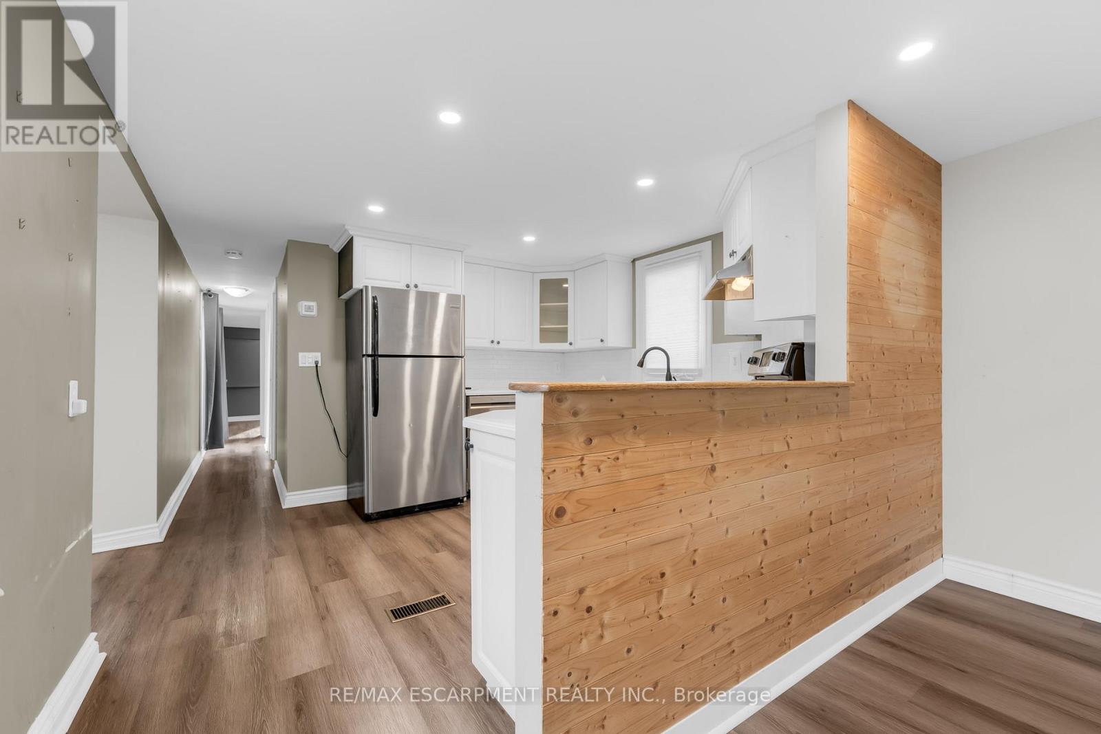 4417 Timothy Lane, Lincoln, Ontario  L0R 1B1 - Photo 8 - X12930644