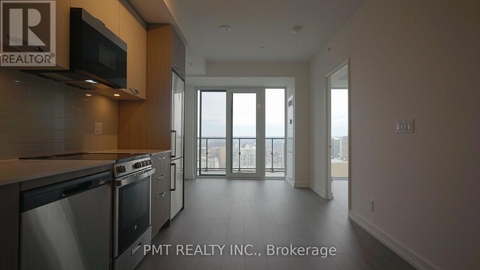 3101 - 75 James Street S, Hamilton, Ontario  L8B 2T1 - Photo 2 - X12930656