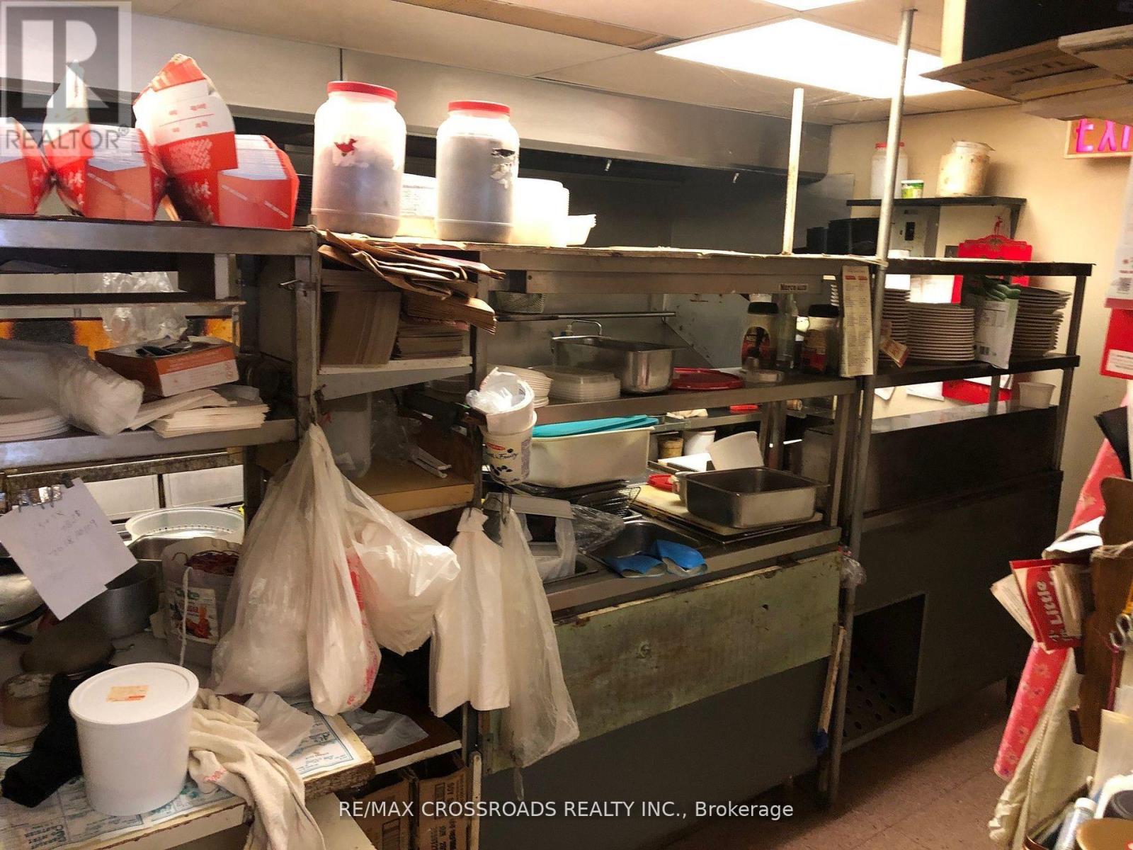 202-204 Queen Street E, St. Marys, Ontario  N4X 1C1 - Photo 14 - X12930782