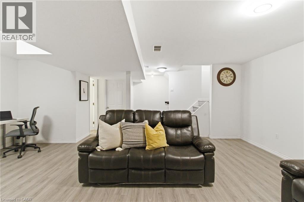 159 Sophia Crescent, Kitchener, Ontario  N2R 1X7 - Photo 35 - 40814355