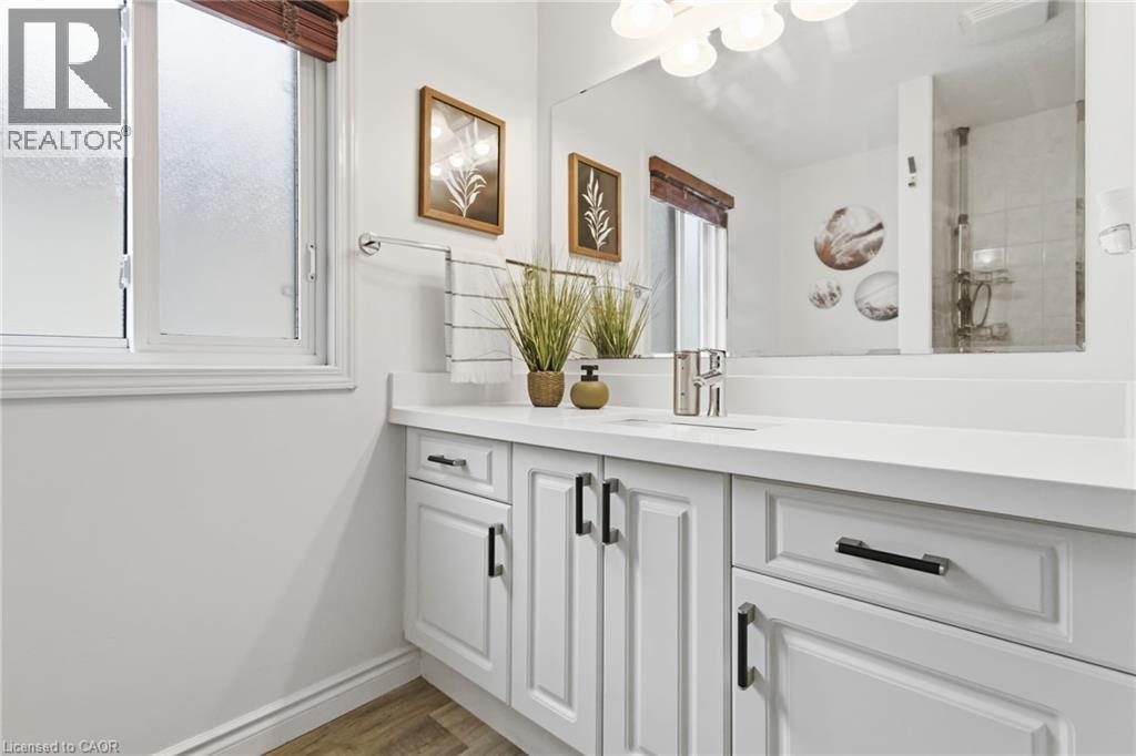 159 Sophia Crescent, Kitchener, Ontario  N2R 1X7 - Photo 30 - 40814355