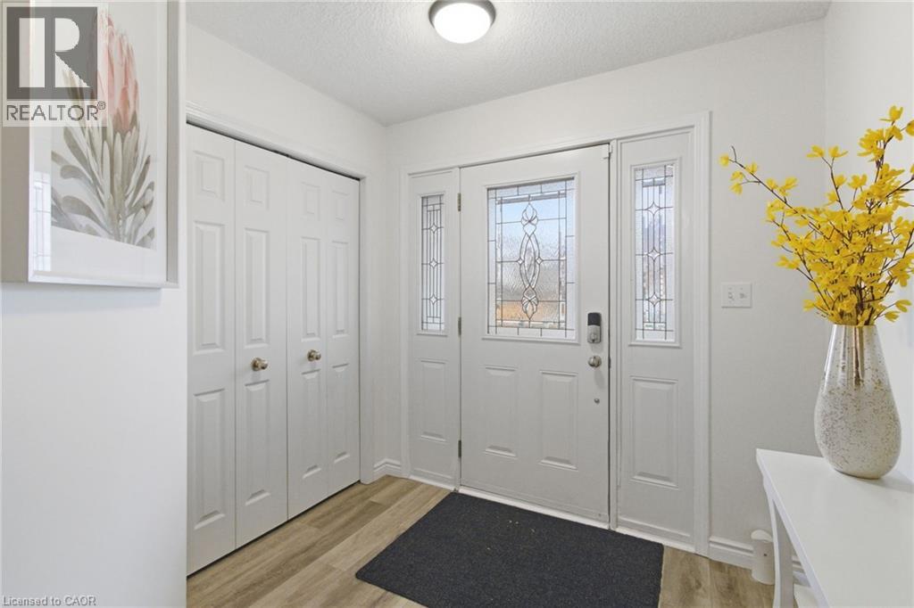 159 Sophia Crescent, Kitchener, Ontario  N2R 1X7 - Photo 4 - 40814355