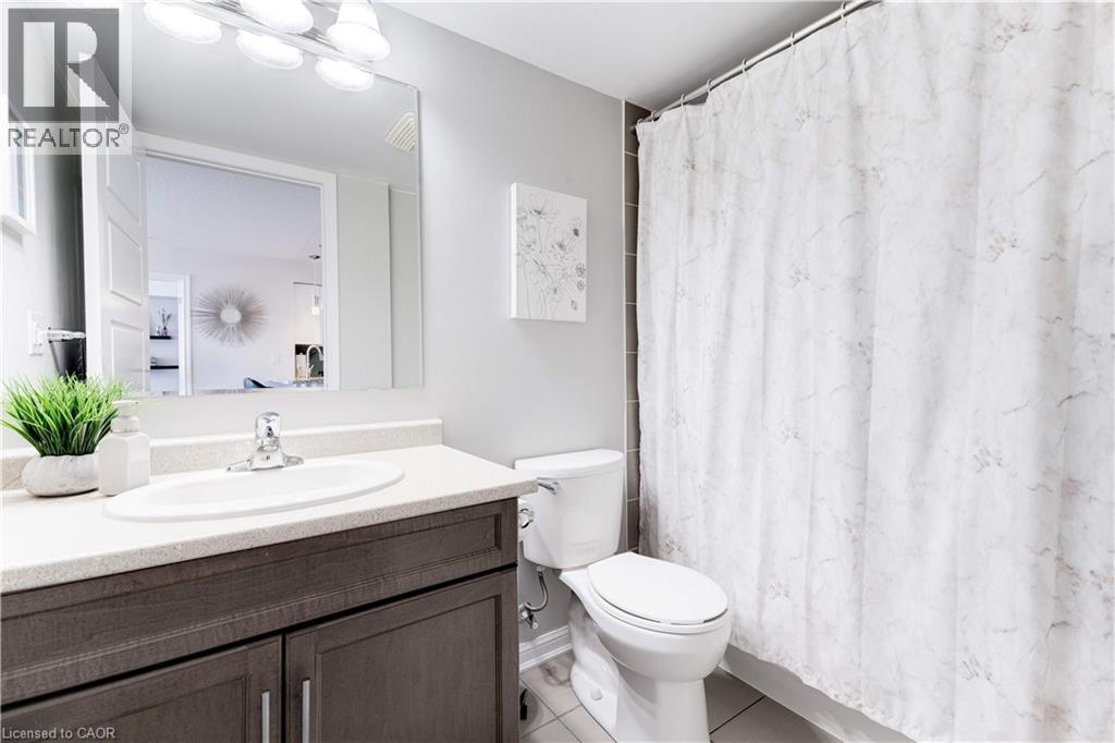 1045 Nadalin Heights Unit# 406, Milton, Ontario  L9T 8R5 - Photo 14 - 40815417