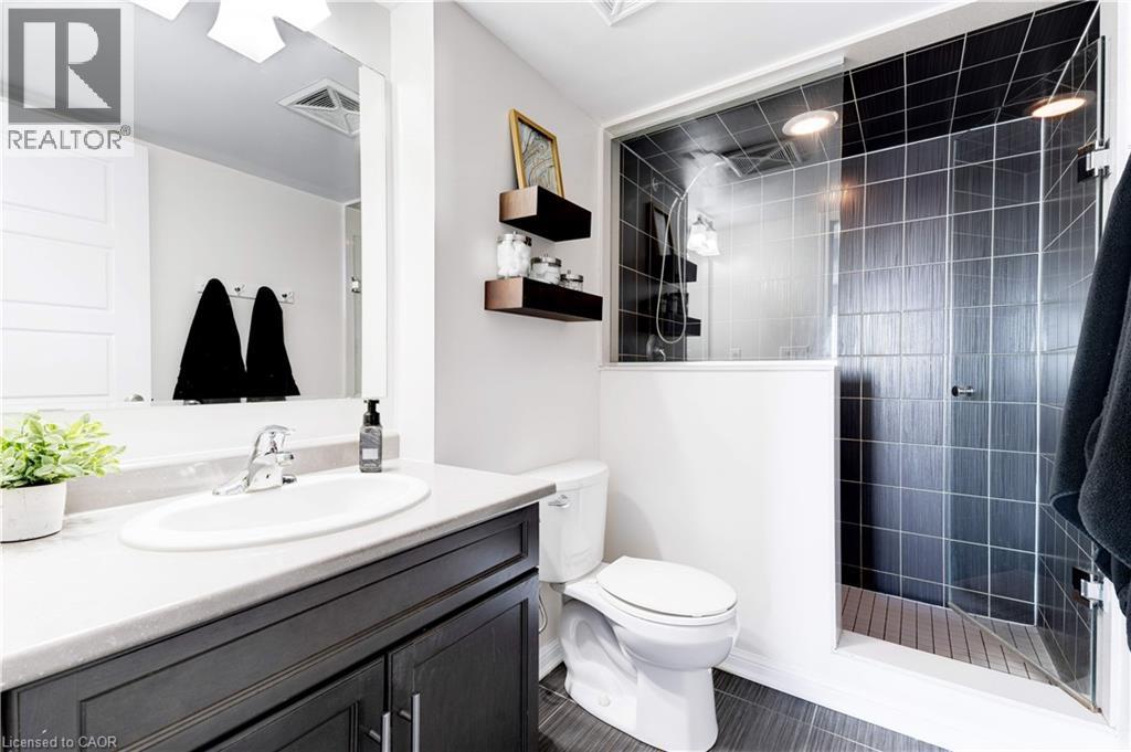 1045 Nadalin Heights Unit# 406, Milton, Ontario  L9T 8R5 - Photo 4 - 40815417