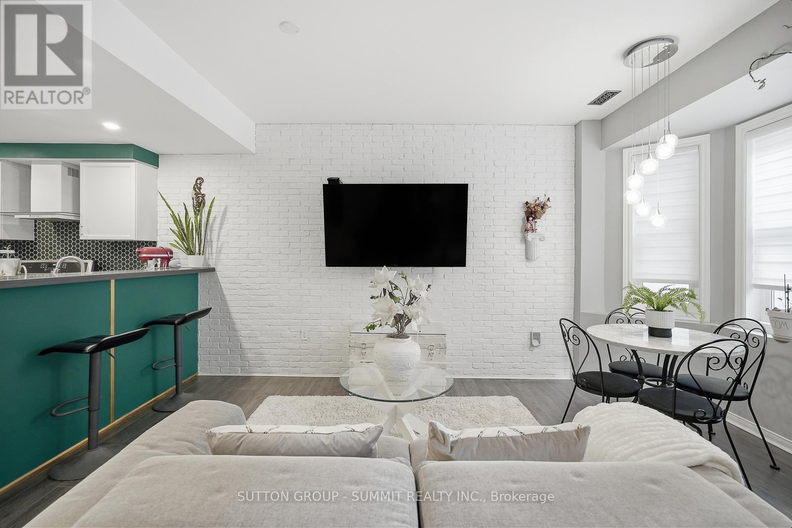 126 - 760 Lawrence Avenue W, Toronto, Ontario  M6A 3E7 - Photo 11 - W12920884