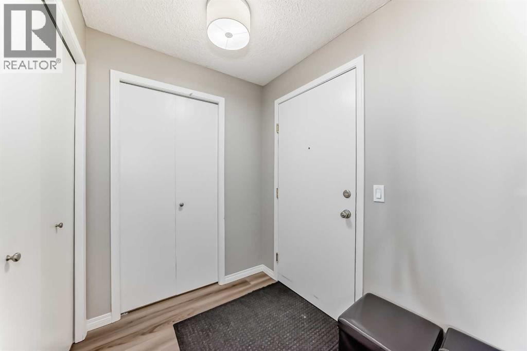 6310, 304 Mackenzie Way SW, Airdrie, Alberta  T4B 3H6 - Photo 4 - A2294862