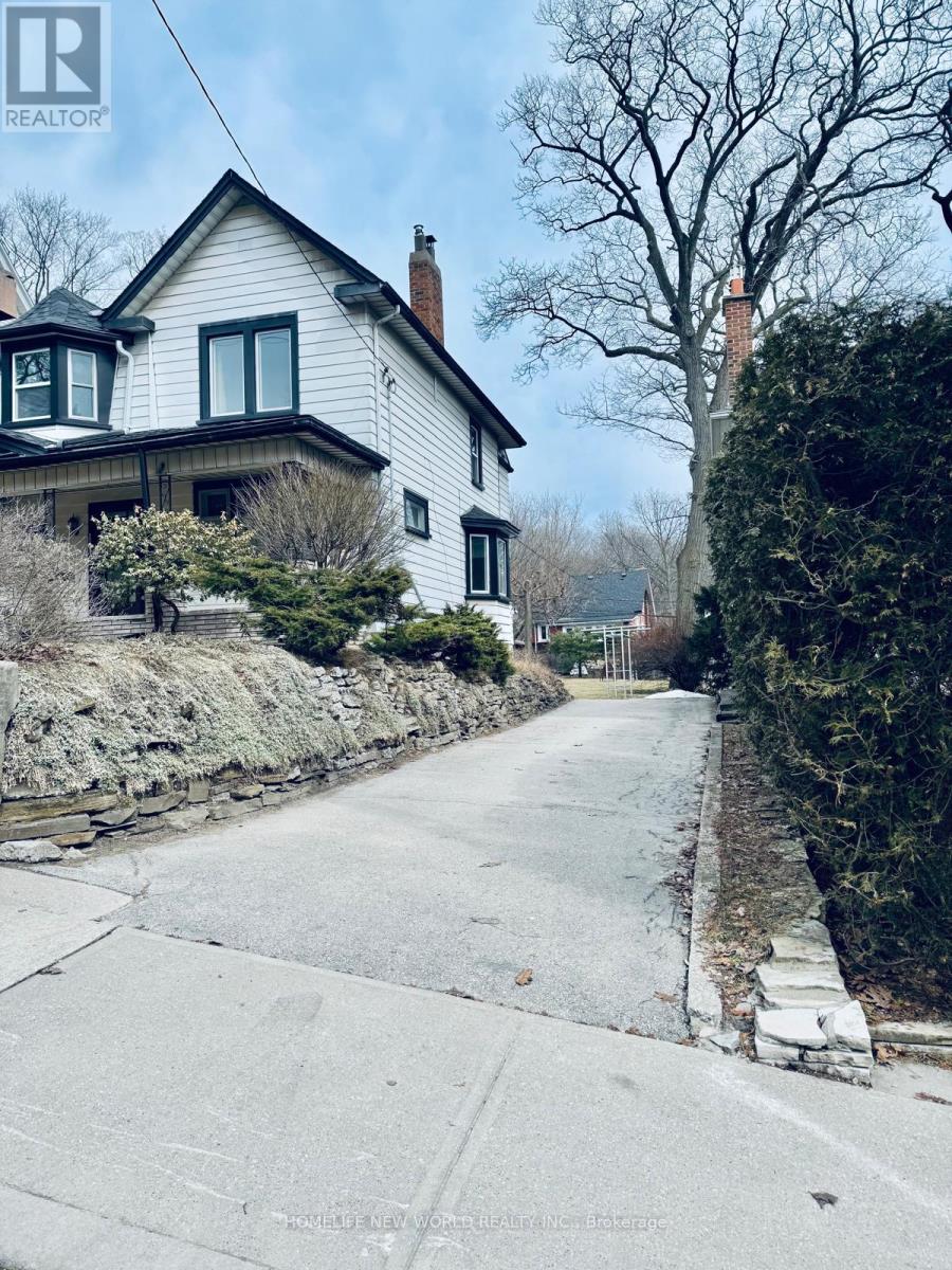 2ND FLOOR - 37 KINGSWOOD ROAD, Toronto, Ontario