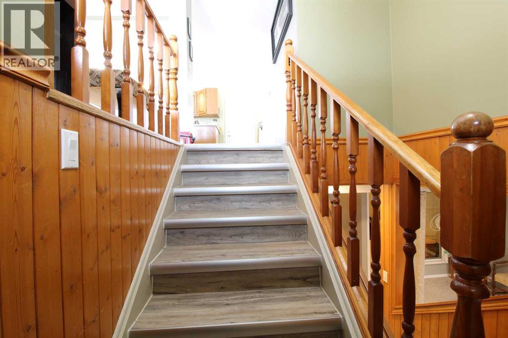 103 1 Street, Paradise Hill, Saskatchewan  S0M 2G0 - Photo 3 - A2296337