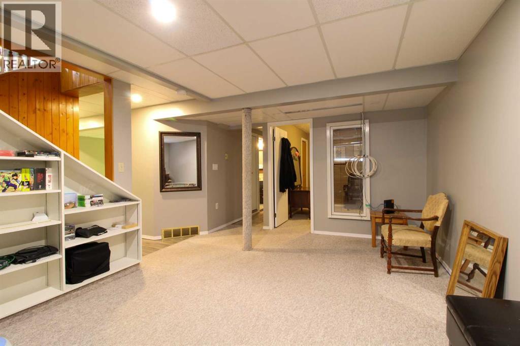 103 1 Street, Paradise Hill, Saskatchewan  S0M 2G0 - Photo 17 - A2296337