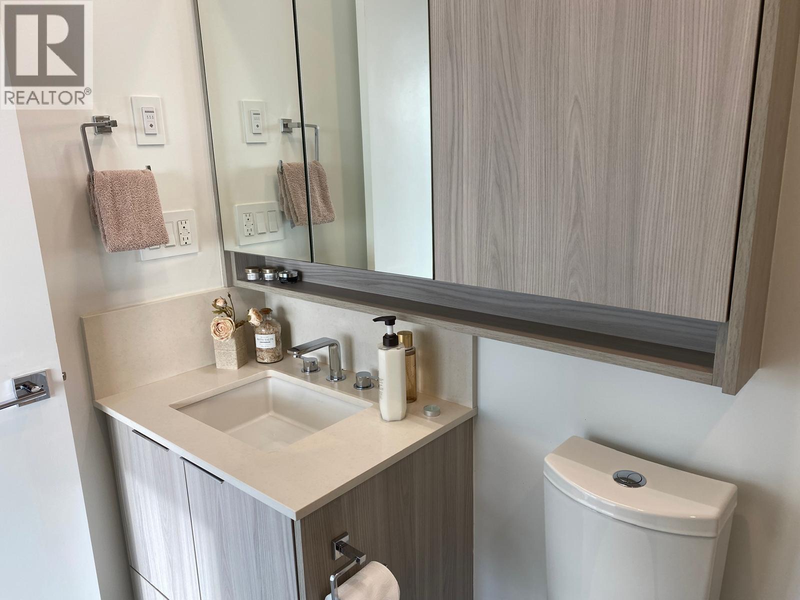 1506 901 Lougheed Highway, Coquitlam, British Columbia  V3K 3T3 - Photo 21 - R3099896