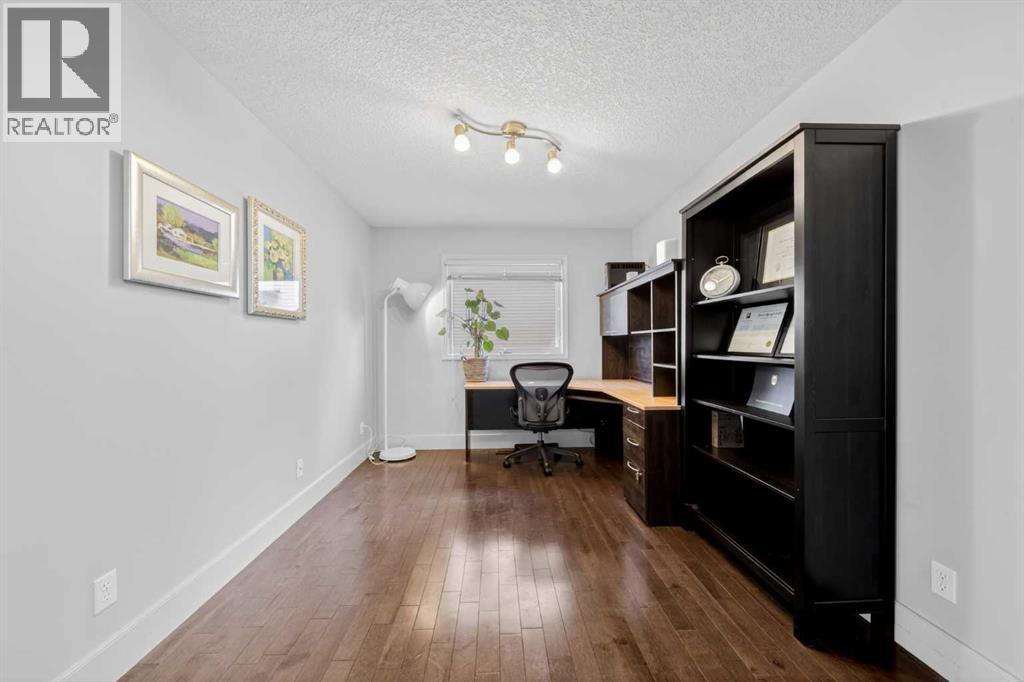 46 Discovery Ridge Road Sw, Calgary, Alberta  T3H 4R3 - Photo 12 - A2296598