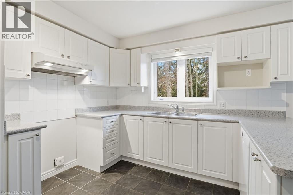 65 Jerseyville Road E, Ancaster, Ontario  L9G 1K2 - Photo 14 - 40814622