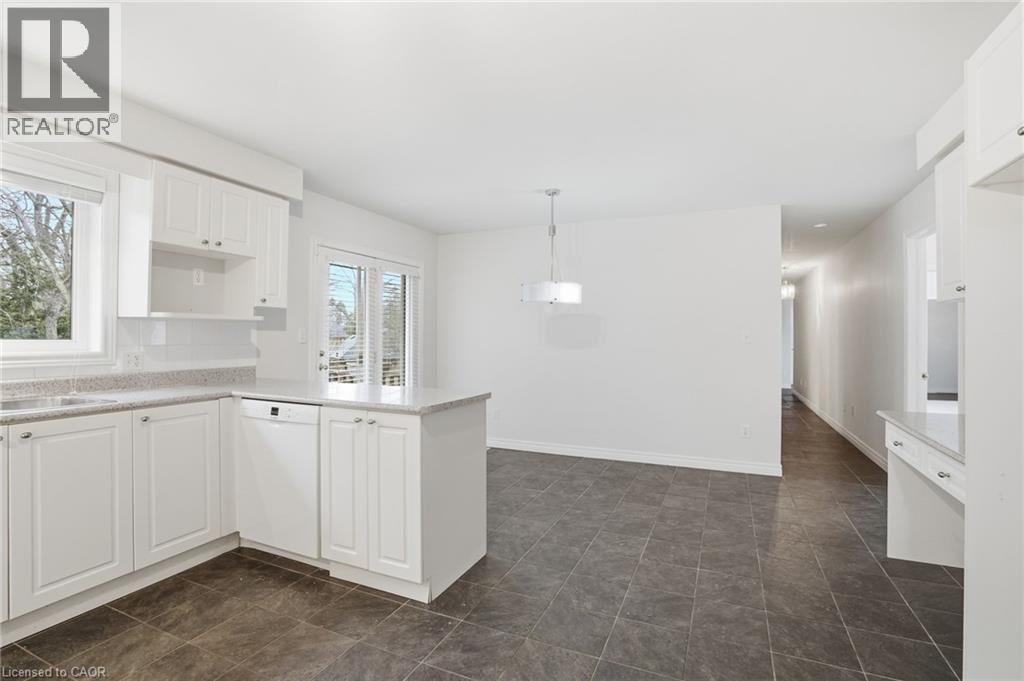 65 Jerseyville Road E, Ancaster, Ontario  L9G 1K2 - Photo 16 - 40814622