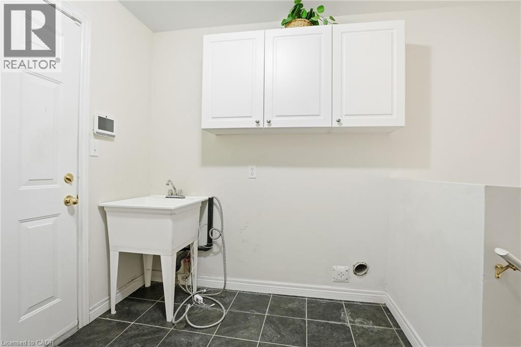 65 Jerseyville Road E, Ancaster, Ontario  L9G 1K2 - Photo 28 - 40814622