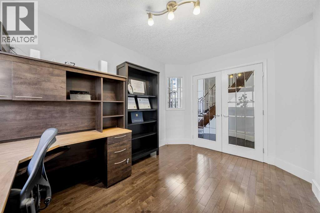 46 Discovery Ridge Road Sw, Calgary, Alberta  T3H 4R3 - Photo 13 - A2296598