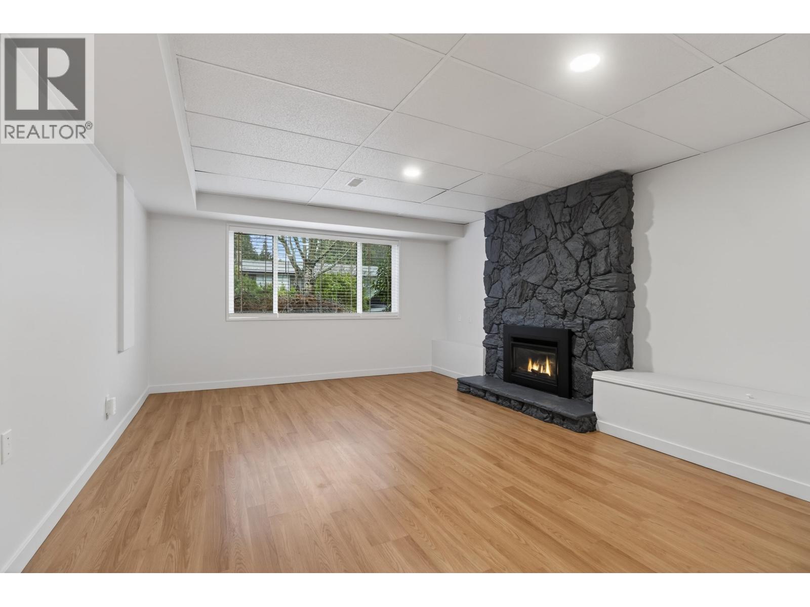 1753 Chalmers Avenue, Port Coquitlam, British Columbia V3B 2T3 - Photo 33 - R3102440