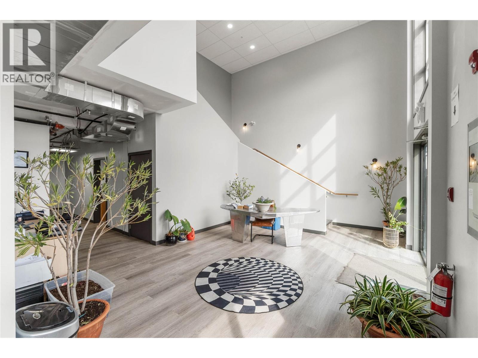 3073 Airport Road, Kamloops, British Columbia  V2B 7W9 - Photo 10 - 10380472