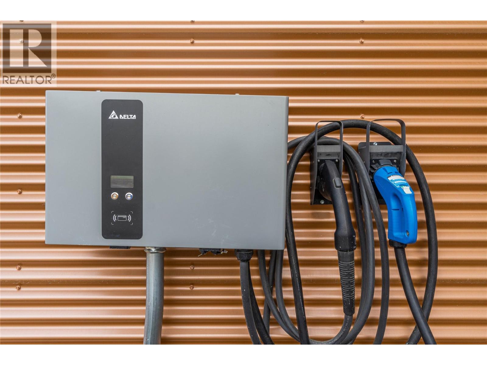 3073 Airport Road, Kamloops, British Columbia  V2B 7W9 - Photo 34 - 10380472