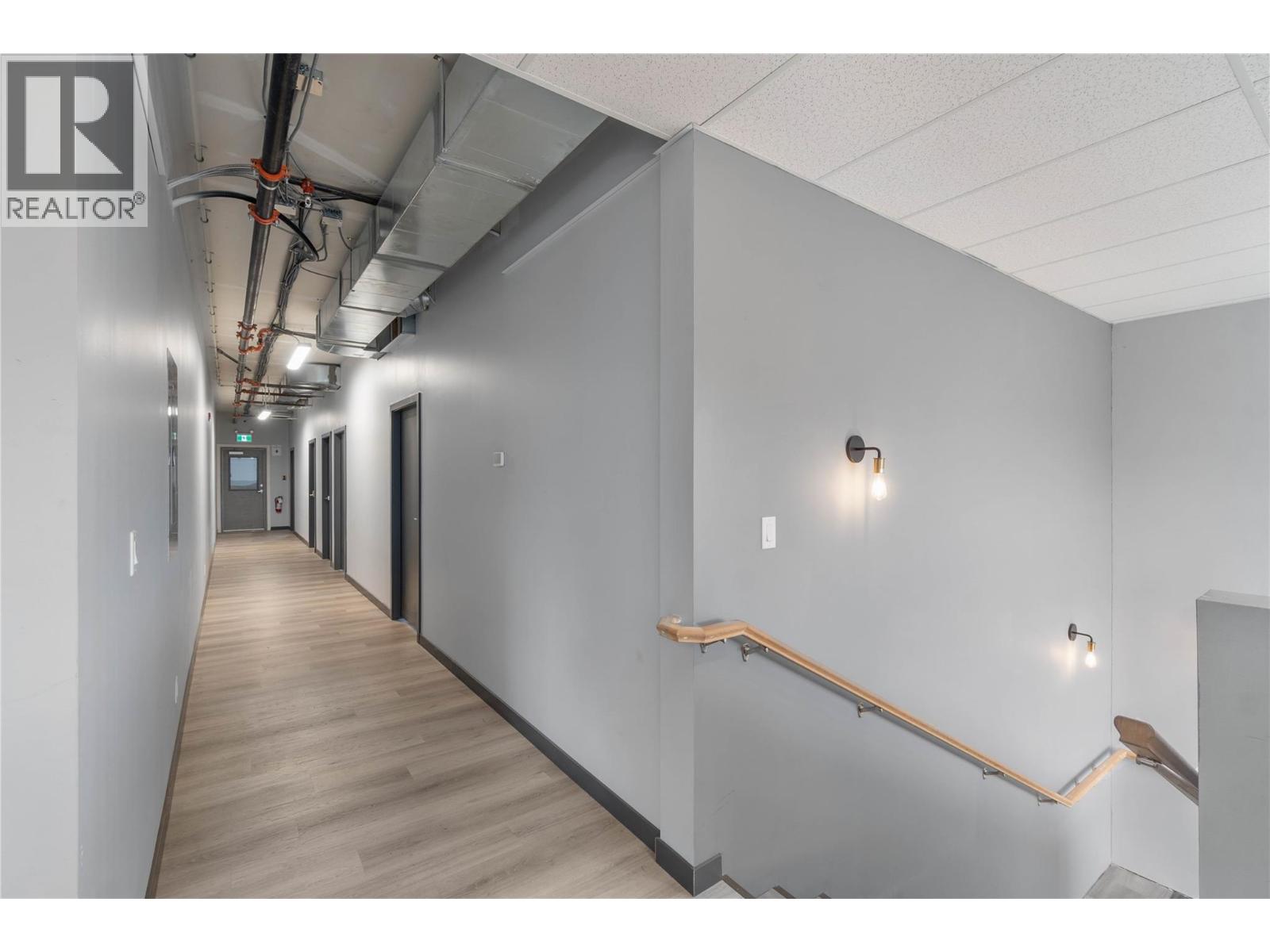 3073 Airport Road, Kamloops, British Columbia  V2B 7W9 - Photo 27 - 10380472