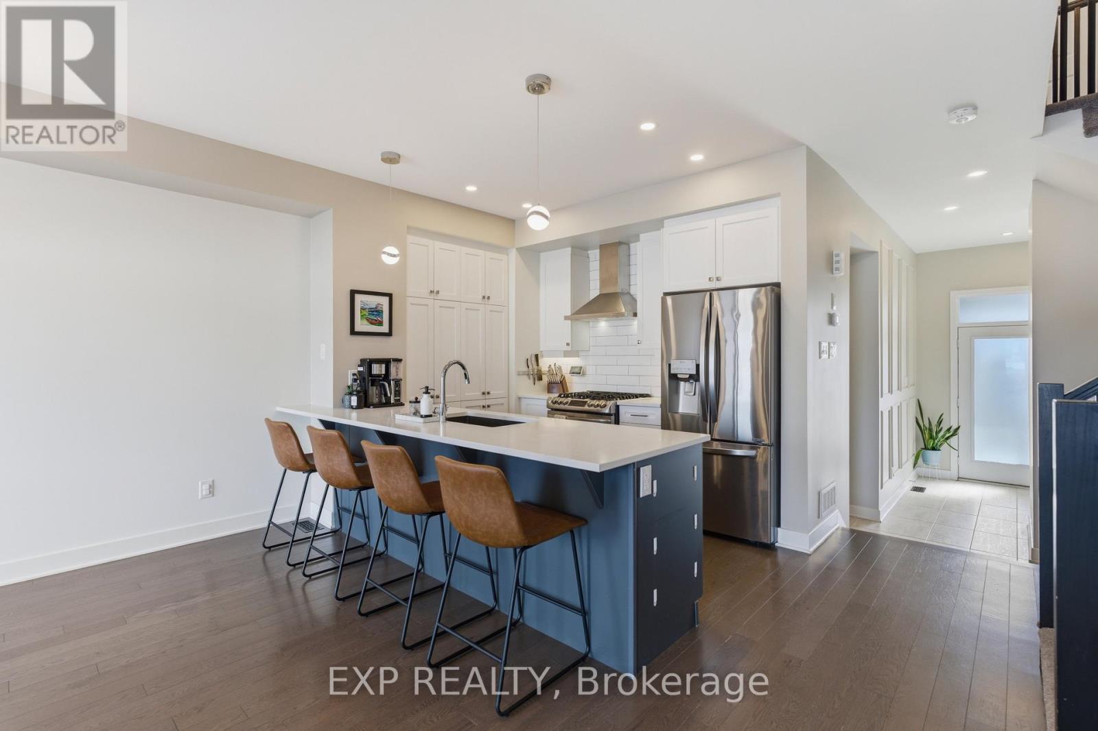 177 Longworth Avenue, Ottawa, Ontario  K1T 0T2 - Photo 4 - X12930824