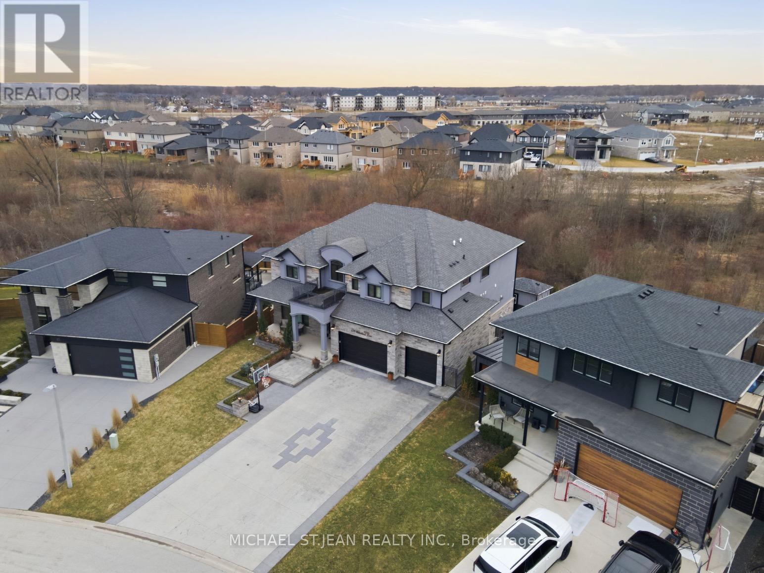 119 Willowbrook Drive, Welland, Ontario  L3C 0G2 - Photo 48 - X12930816