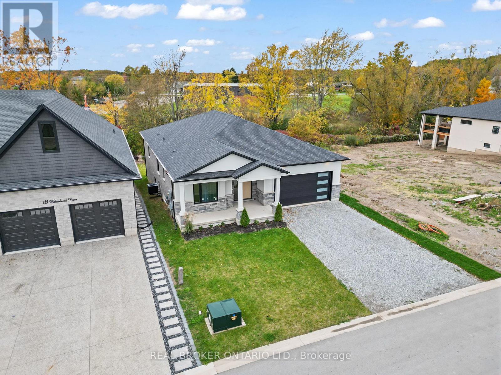 149 Willowbrook Drive, Welland (West Welland), Ontario L3C 0G2 - Photo 43 - X12930870