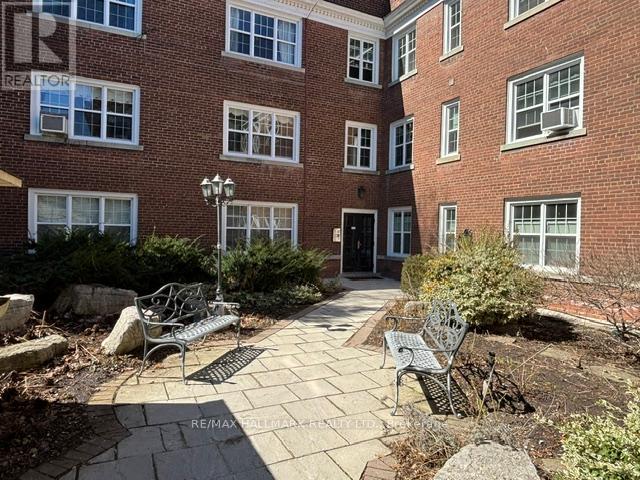 25 - 80 LAWTON BOULEVARD, Toronto, Ontario