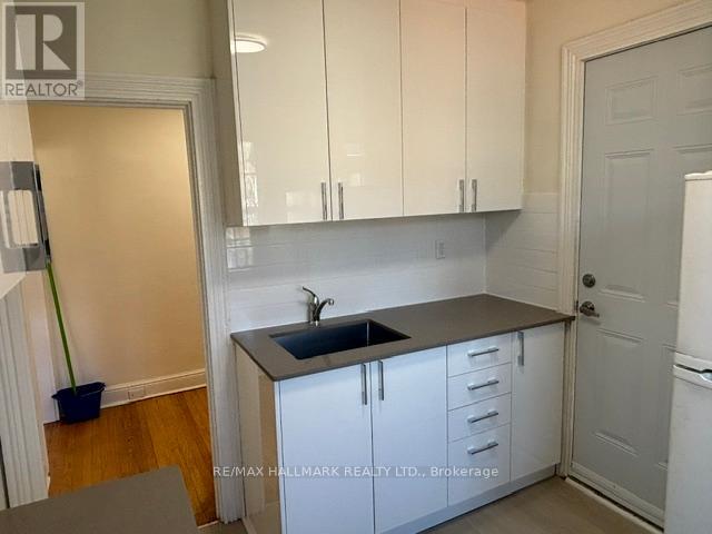 25 - 80 Lawton Boulevard, Toronto, Ontario  M4V 2A2 - Photo 4 - C12930860