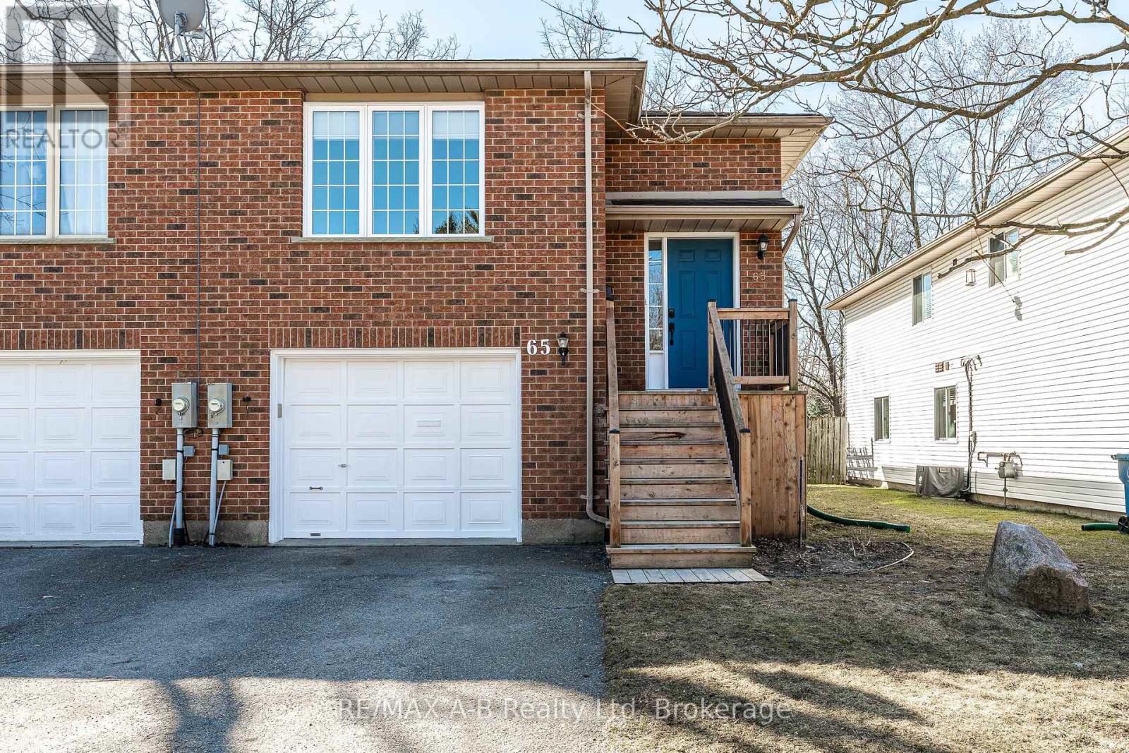 65 Falstaff Street, Stratford, Ontario  N5A 3T4 - Photo 2 - X12930844