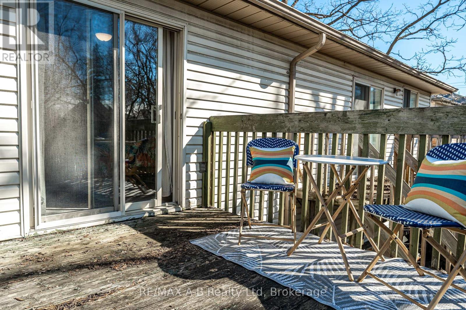 65 Falstaff Street, Stratford, Ontario  N5A 3T4 - Photo 26 - X12930844