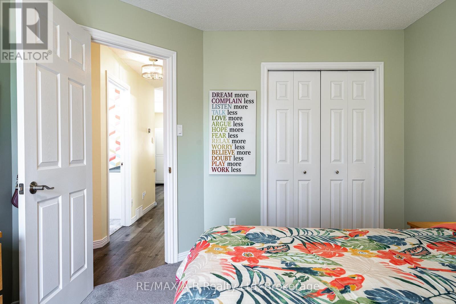 65 Falstaff Street, Stratford, Ontario  N5A 3T4 - Photo 28 - X12930844