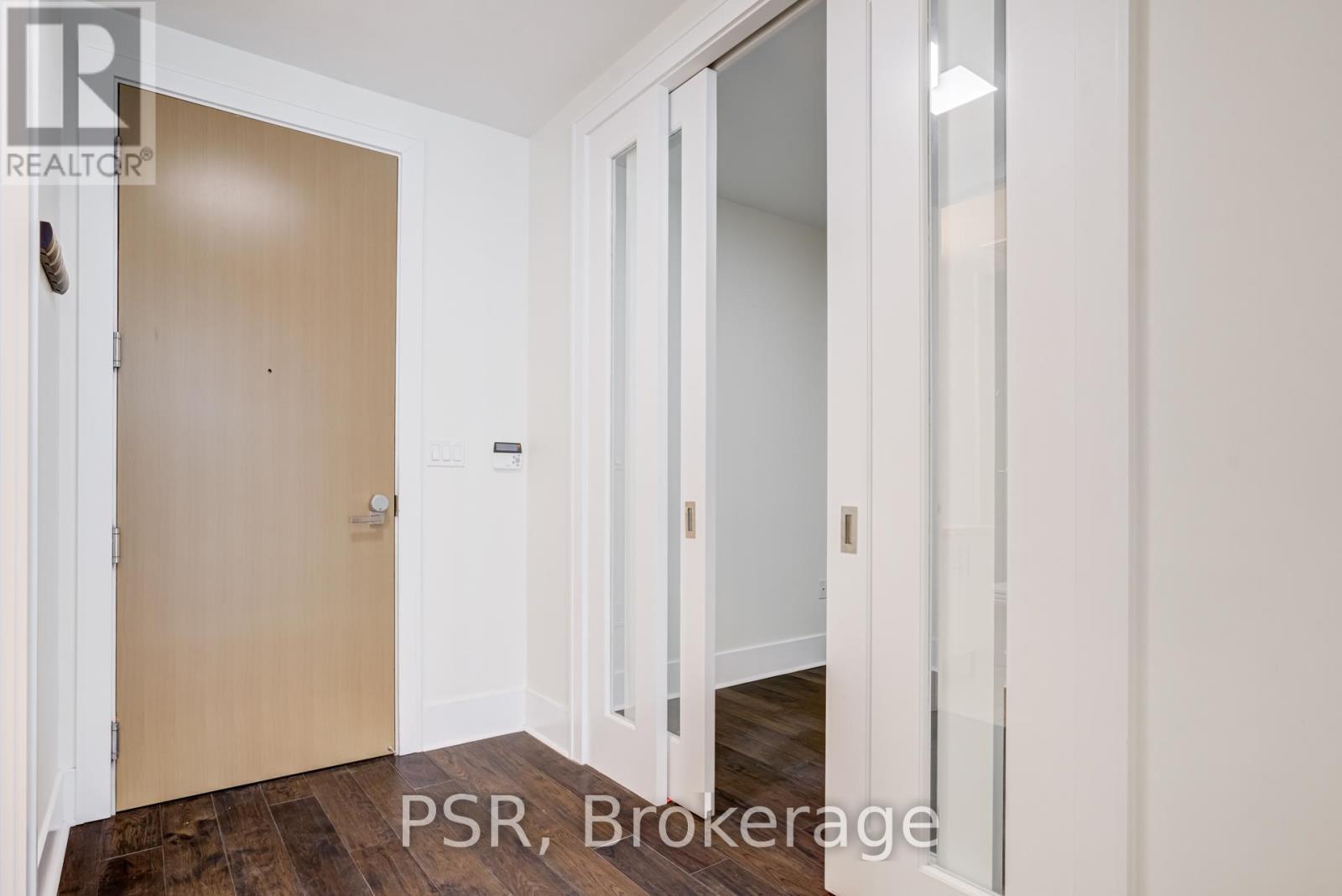 408 - 29 Queens Quay E, Toronto, Ontario  M5E 0A4 - Photo 22 - C12930876